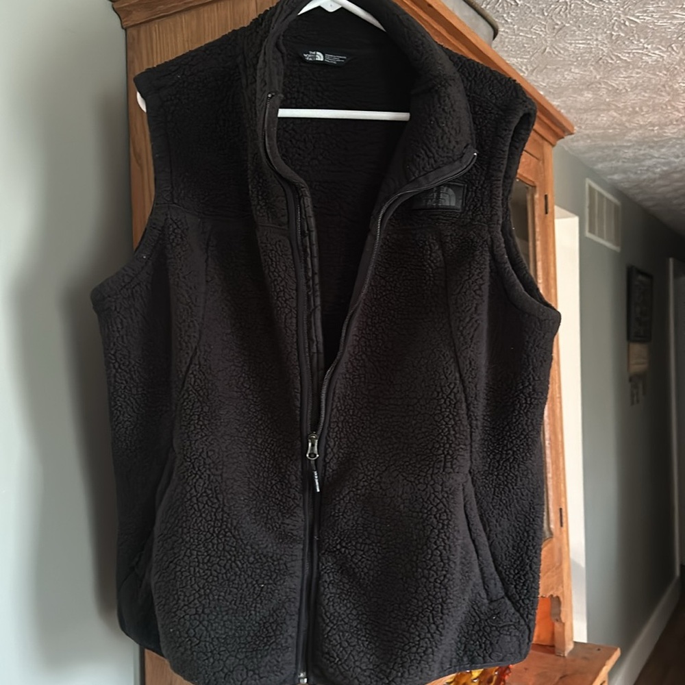 Black Sherpa XXL women’s vest North Face - Picture 4 of 6